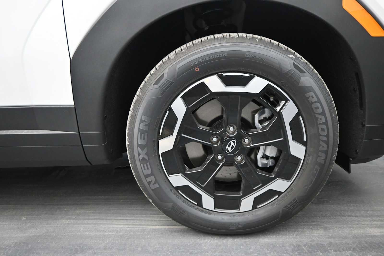New 2027 Hyundai Santa Fe SE FWD image 10