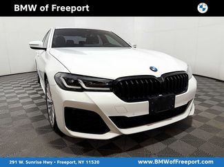 Used 2023 BMW 530i xDrive w/ M Sport Package AWD/4WD video 1