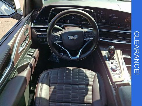 Certified 2023 Cadillac Escalade Sport Platinum AWD/4WD image 12