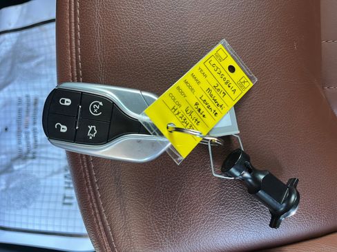 Used 2017 Maserati Levante w/ Sport Package image 31