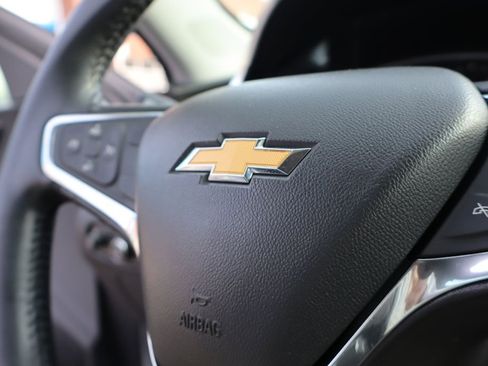 Used 2018 Chevrolet Malibu LT image 25