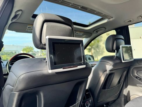 Used 2012 Mercedes-Benz GL 450 4MATIC image 39