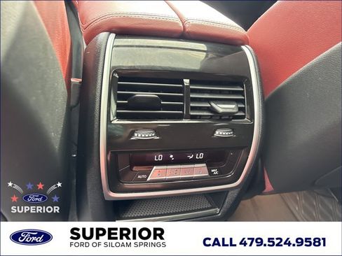 Used 2022 BMW X6 xDrive40i w/ M Sport Package AWD/4WD image 18