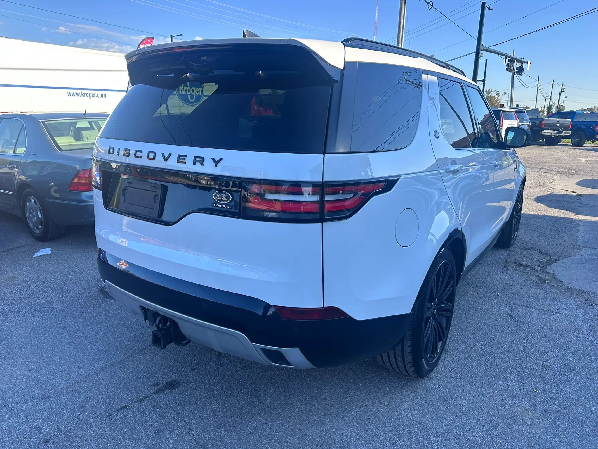 Used 2018 Land Rover Discovery HSE Luxury AWD/4WD image 7