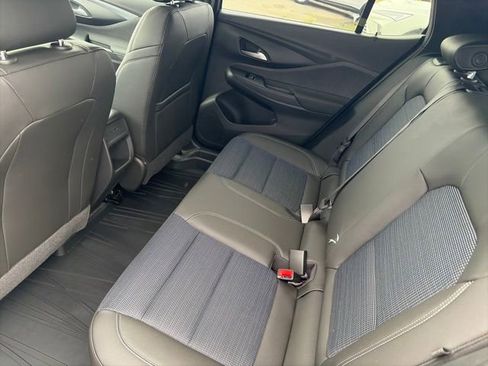 New 2026 Buick Envista Preferred w/ Convenience I Package FWD image 11