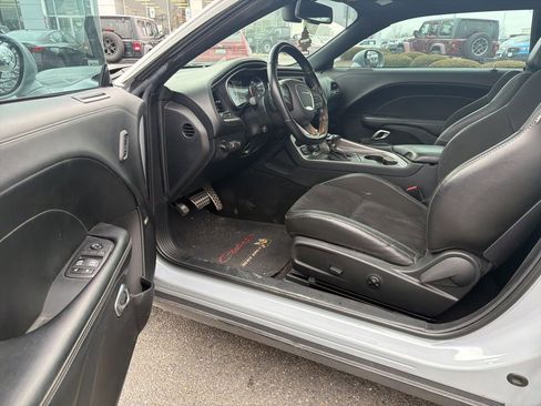Used 2021 Dodge Challenger R/T Scat Pack image 13