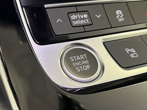 Used 2023 Audi Q7 2.0T Premium Plus w/ Premium Plus Package image 37