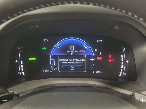 Used 2025 Toyota Camry SE w/ Convenience Package FWD image 27