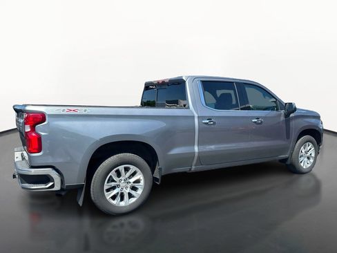 Used 2020 Chevrolet Silverado 1500 LTZ w/ LTZ Plus Package AWD/4WD image 3
