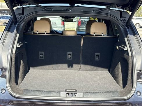 Used 2022 Lincoln Corsair Reserve w/ Elements Package image 11