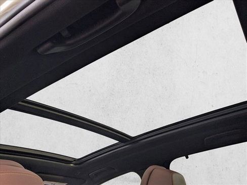 Used 2019 BMW X5 xDrive50i w/ M Sport Package image 20