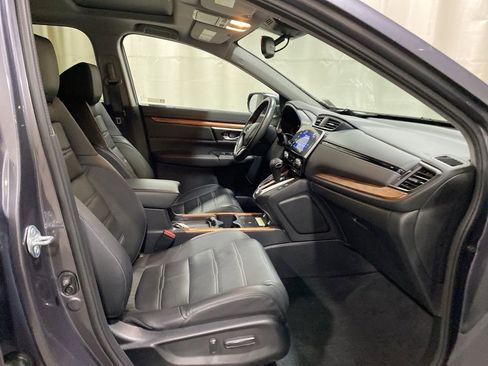 Used 2022 Honda CR-V Touring image 12