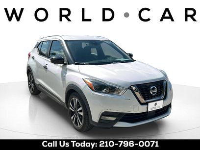 Used 2020 Nissan Kicks SR