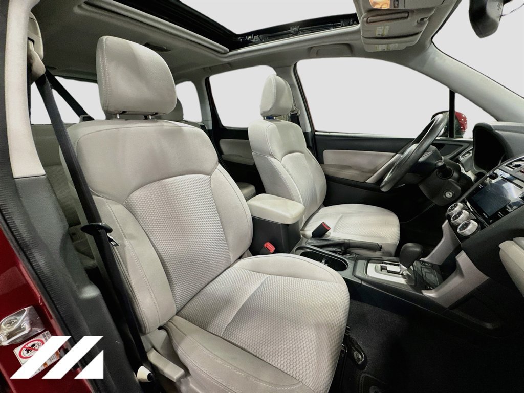 Used 2016 Subaru Forester 2.5i Premium w/ Popular Package #2 AWD/4WD image 29