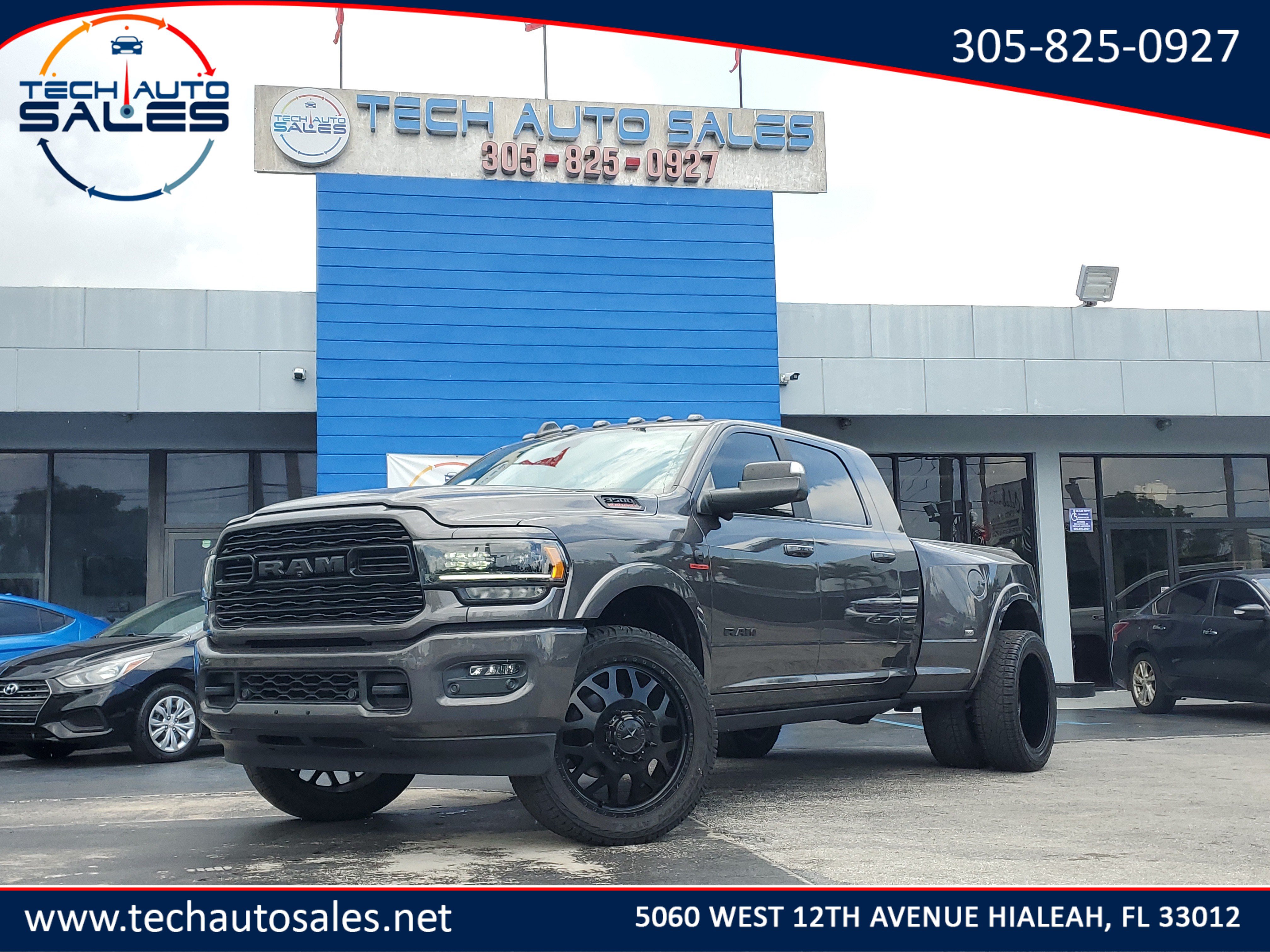 Used 2022 RAM 3500 Limited w/ Max Tow Package AWD/4WD image 1