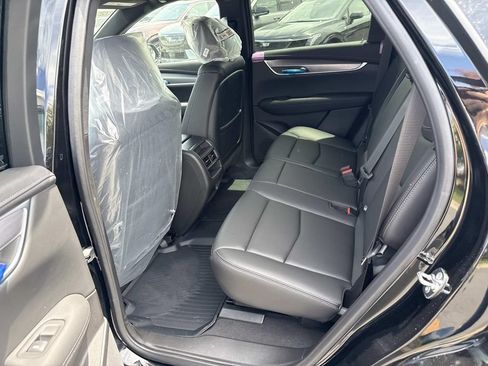 New 2026 Cadillac XT5 Luxury w/ LPO, Floor Liner Package AWD/4WD image 9