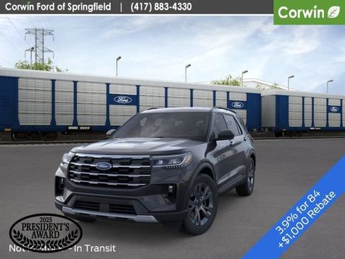 New 2026 Ford Explorer Active w/ Active Comfort Package AWD/4WD image 2