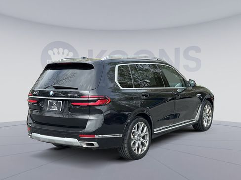 Used 2025 BMW X7 xDrive40i AWD/4WD image 5
