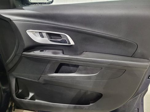 Used 2016 Chevrolet Equinox LT image 45
