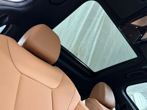 New 2026 BMW 330i Sedan w/ Premium Package image 16