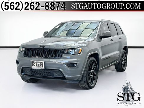 Used 2019 Jeep Grand Cherokee Altitude RWD image 1