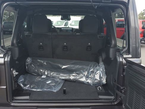 New 2025 Jeep Wrangler Sport S image 9