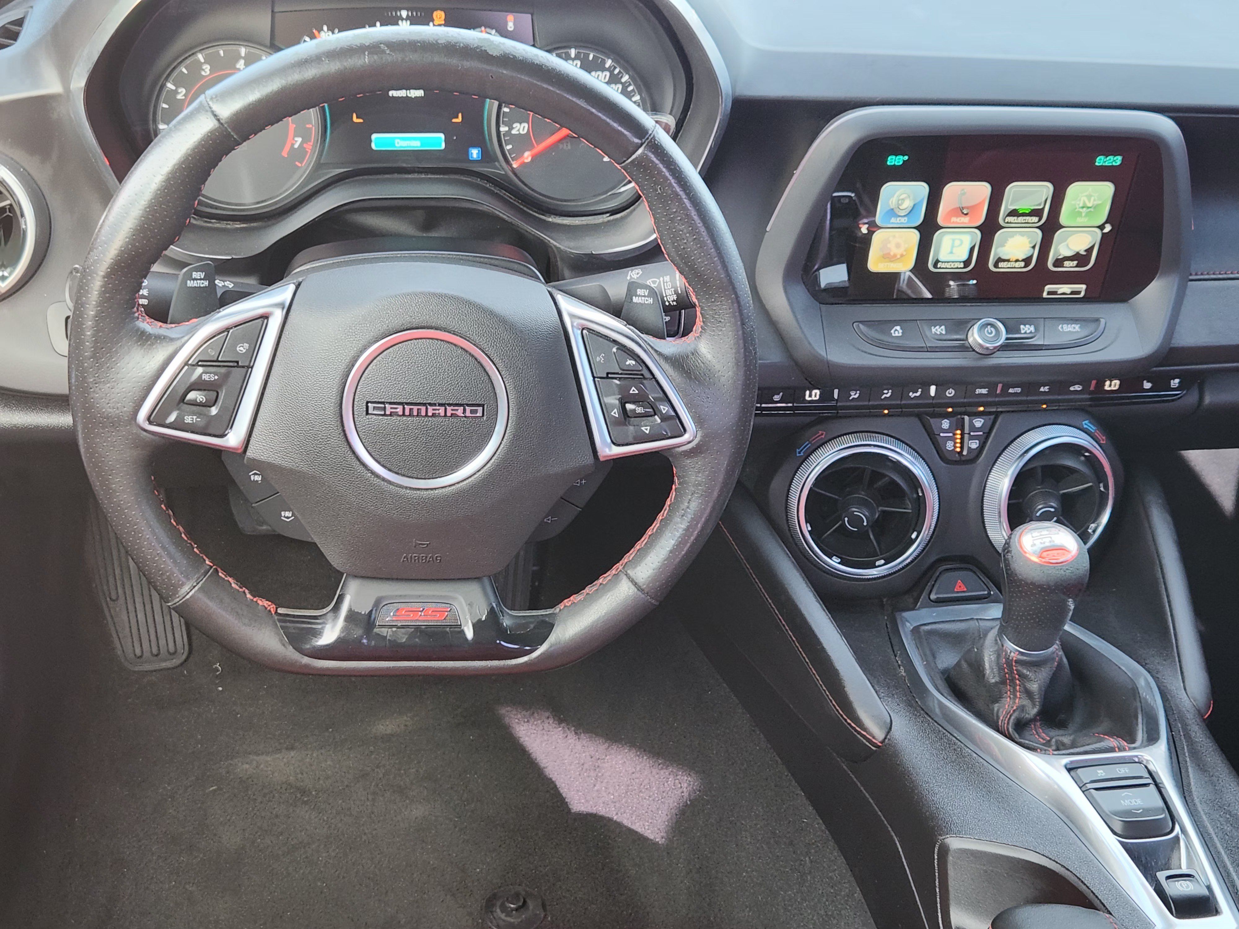 Used 2016 Chevrolet Camaro SS RWD image 26