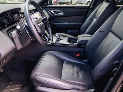 Used 2025 Land Rover Range Rover Velar Dynamic SE image 19
