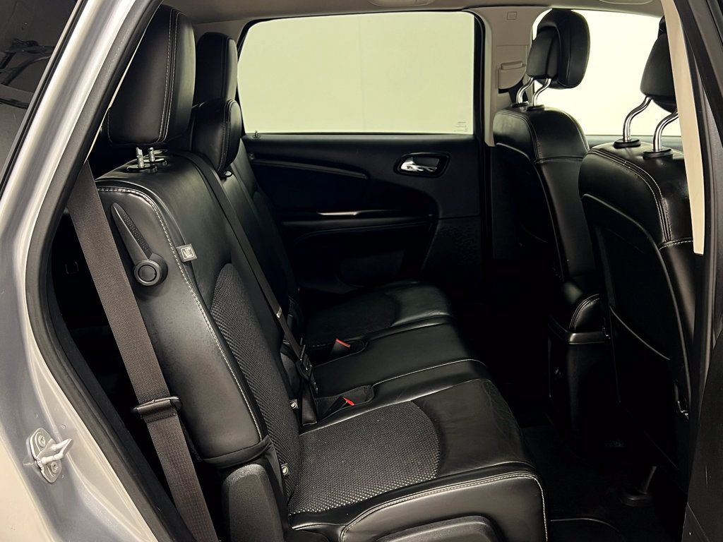 Used 2018 Dodge Journey Crossroad AWD/4WD image 31