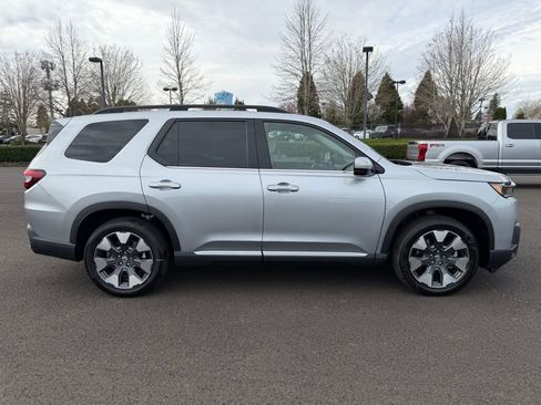 New 2026 Honda Pilot Elite image 9