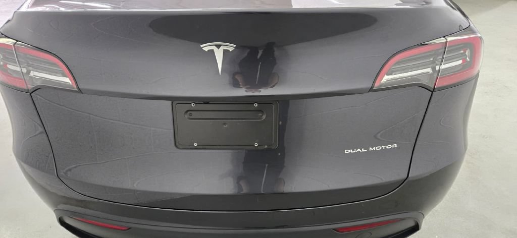 Used 2024 Tesla Model Y Long Range AWD/4WD image 6