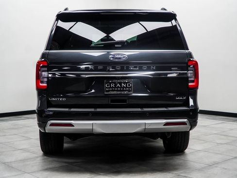 Used 2024 Ford Expedition Max Limited image 9
