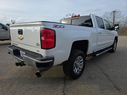 Used 2018 Chevrolet Silverado 2500 LTZ w/ Duramax Plus Package image 6
