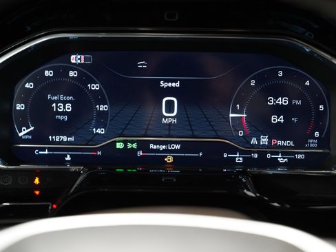 Used 2024 GMC Sierra 3500 SLE image 21