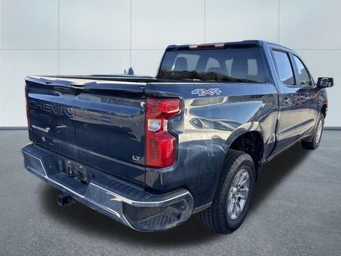 Used 2021 Chevrolet Silverado 1500 LT image 3