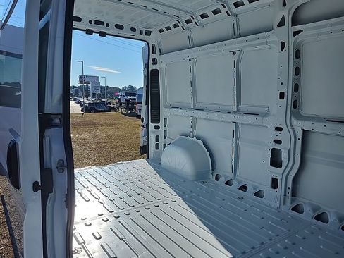 New 2026 RAM ProMaster 2500 w/ Convenience Group image 21