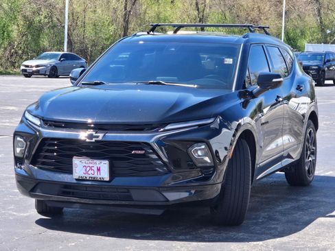 Certified 2023 Chevrolet Blazer RS w/ Driver Confidence II Package AWD/4WD image 4