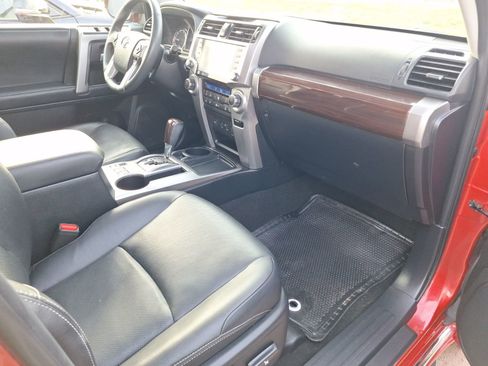 Used 2020 Toyota 4Runner Limited image 35