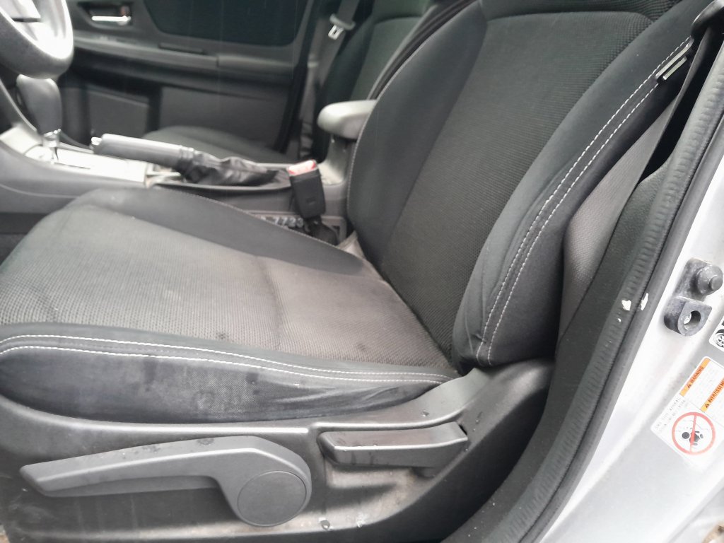 Used 2014 Subaru Crosstrek 2.0i Premium w/ Moonroof Package AWD/4WD image 13