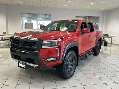 New 2025 Nissan Frontier PRO-4X w/ Black Accent Package image 4