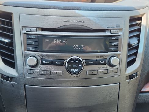 Used 2011 Subaru Legacy 2.5i Limited AWD/4WD image 26