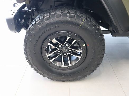 New 2026 Jeep Wrangler Unlimited Rubicon 392 w/ Quick Order Package 27X Moab AWD/4WD image 16