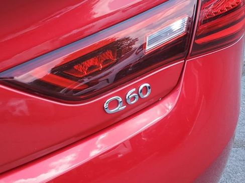 Used 2022 INFINITI Q60 3.0t Luxe w/ Essential Package AWD/4WD image 8