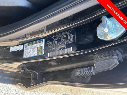 Used 2024 Kia Seltos SX w/ SX Sunroof Package AWD/4WD image 32