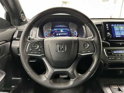 Used 2022 Honda Pilot Sport image 18