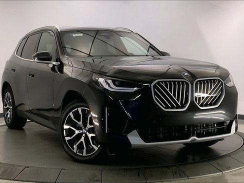 New 2025 BMW X3 xDrive30i w/ Convenience Package image 11