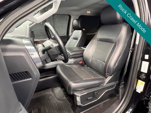 Used 2023 Ford F150 Lariat w/ Trailer Tow Package image 4