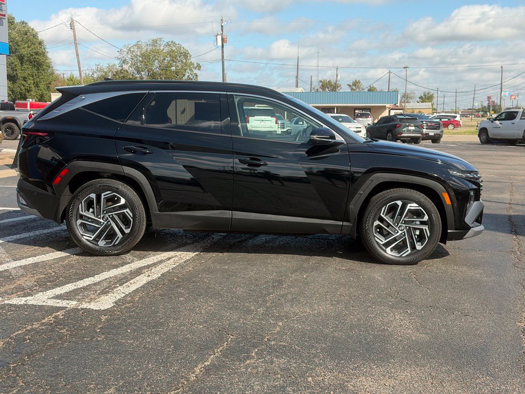 Used 2026 Hyundai Tucson Limited FWD image 5