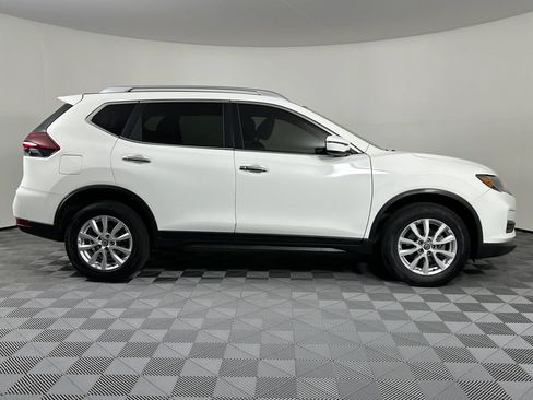 Used 2020 Nissan Rogue SV AWD/4WD image 13