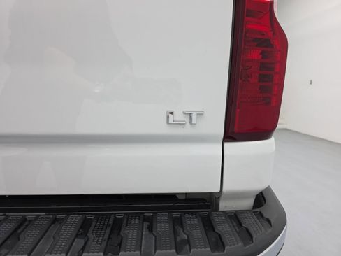 Used 2022 Chevrolet Silverado 2500 LT w/ Convenience Package image 50